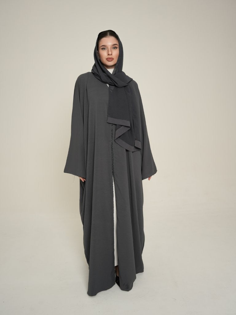 Minimalist Gray Abaya with Timeless Elegance